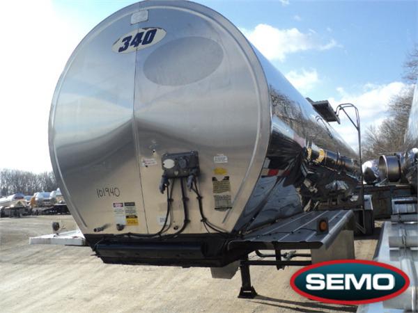 1990 BARBEL 6500 GALLON 3A SANITARY TRANSPORT