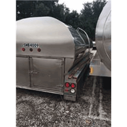 1976 Walker 4500 Gallon Truck Mount