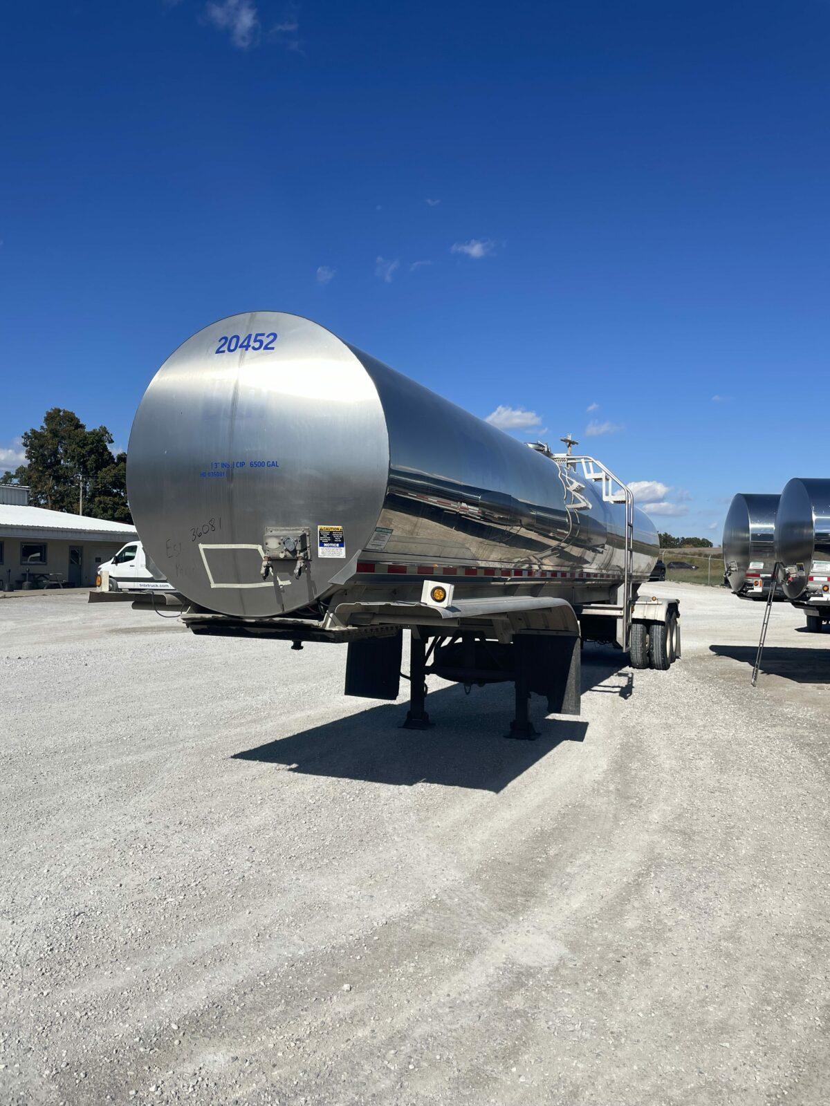 2003 Walker 6500 gallon 3A Sanitary Transport