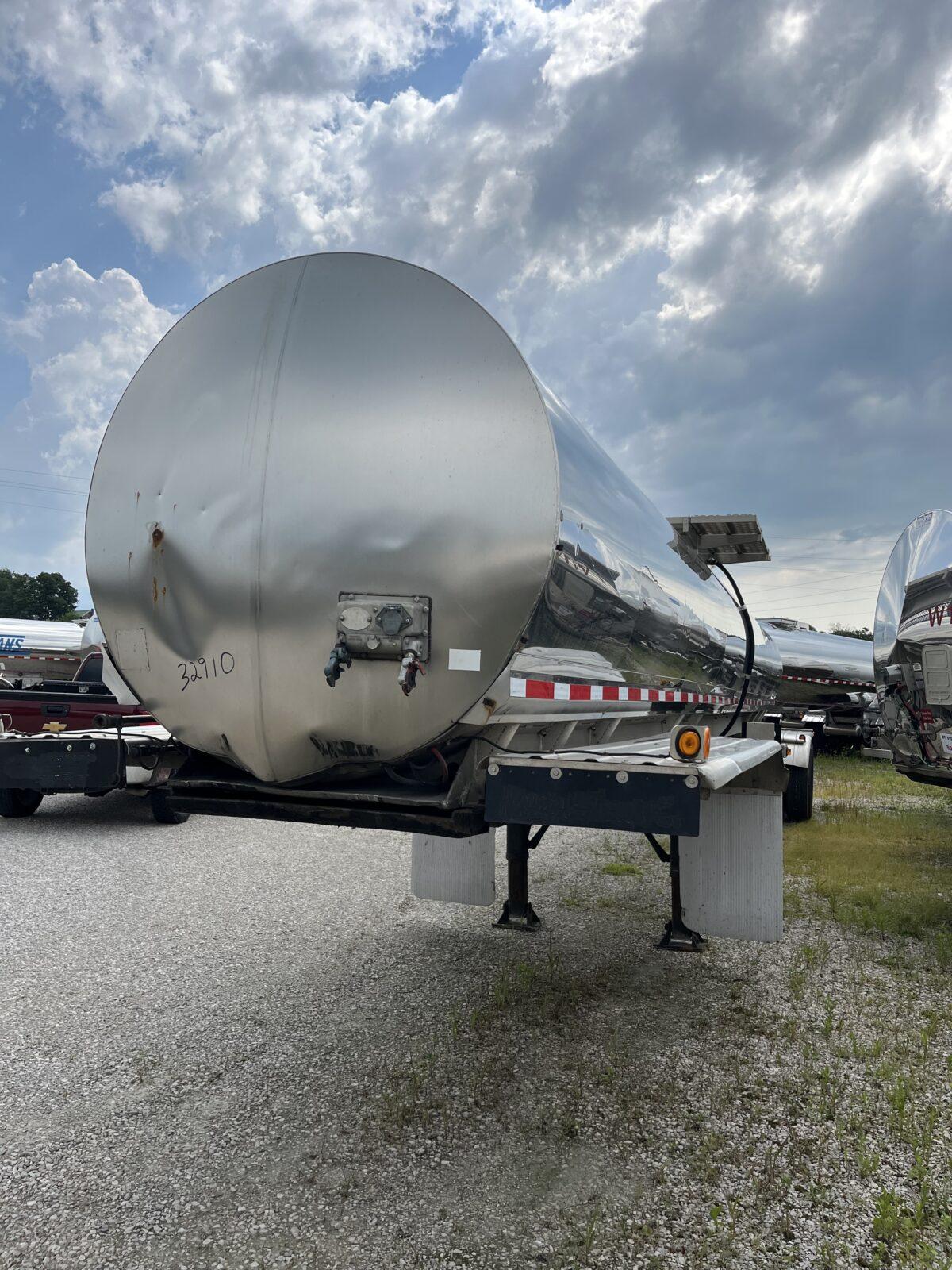 1999 Walker 5000 Gallon Food Grade