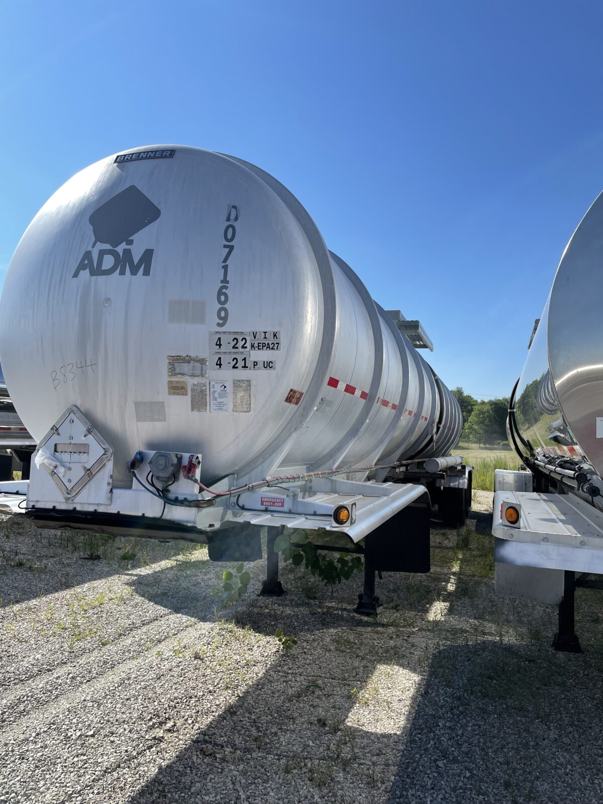 2007 BRENNER 9000 GALLON DOT407