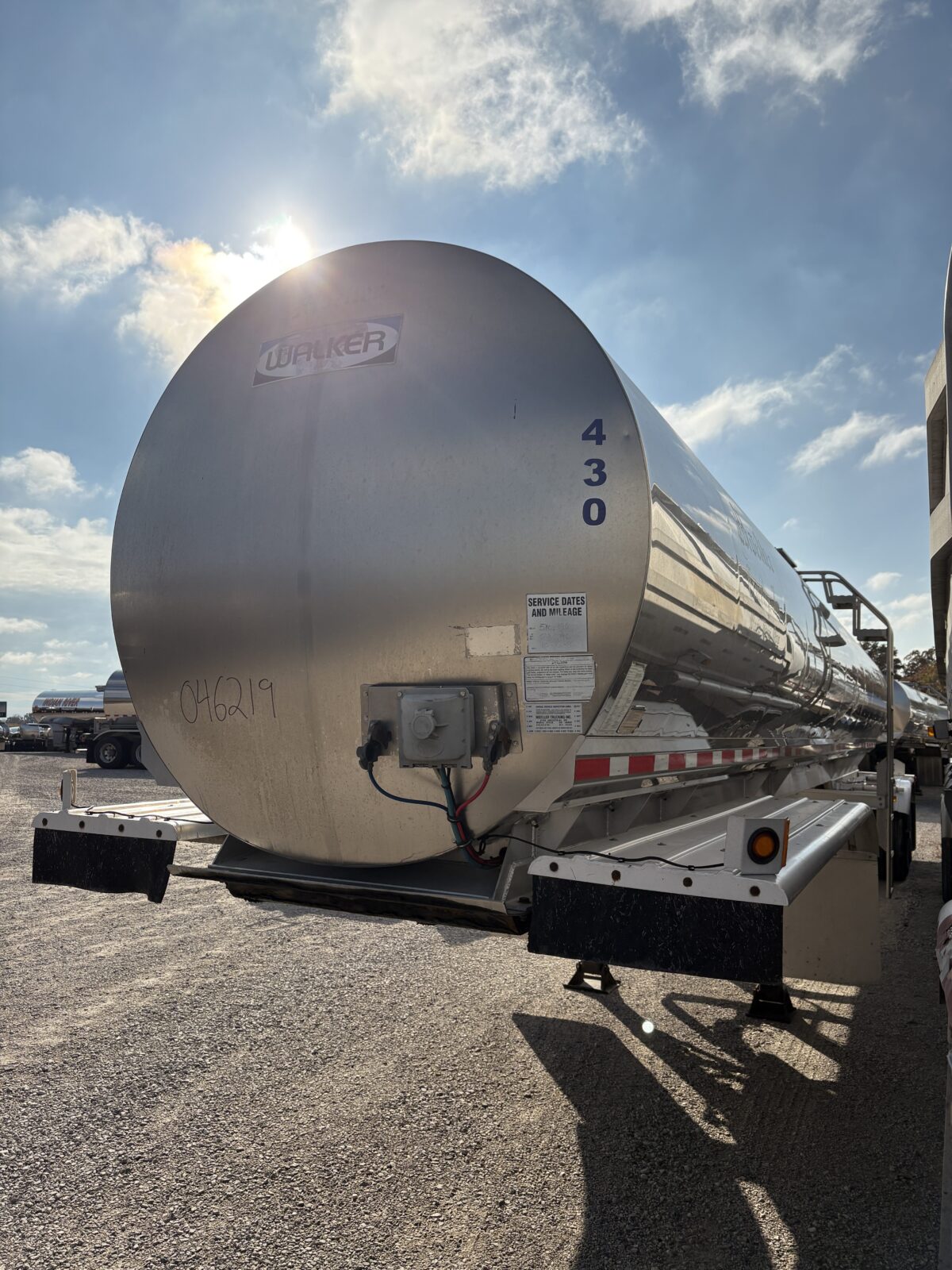 2015 WALKER 6200 GALLON 3A SANITARY TRANSPORT