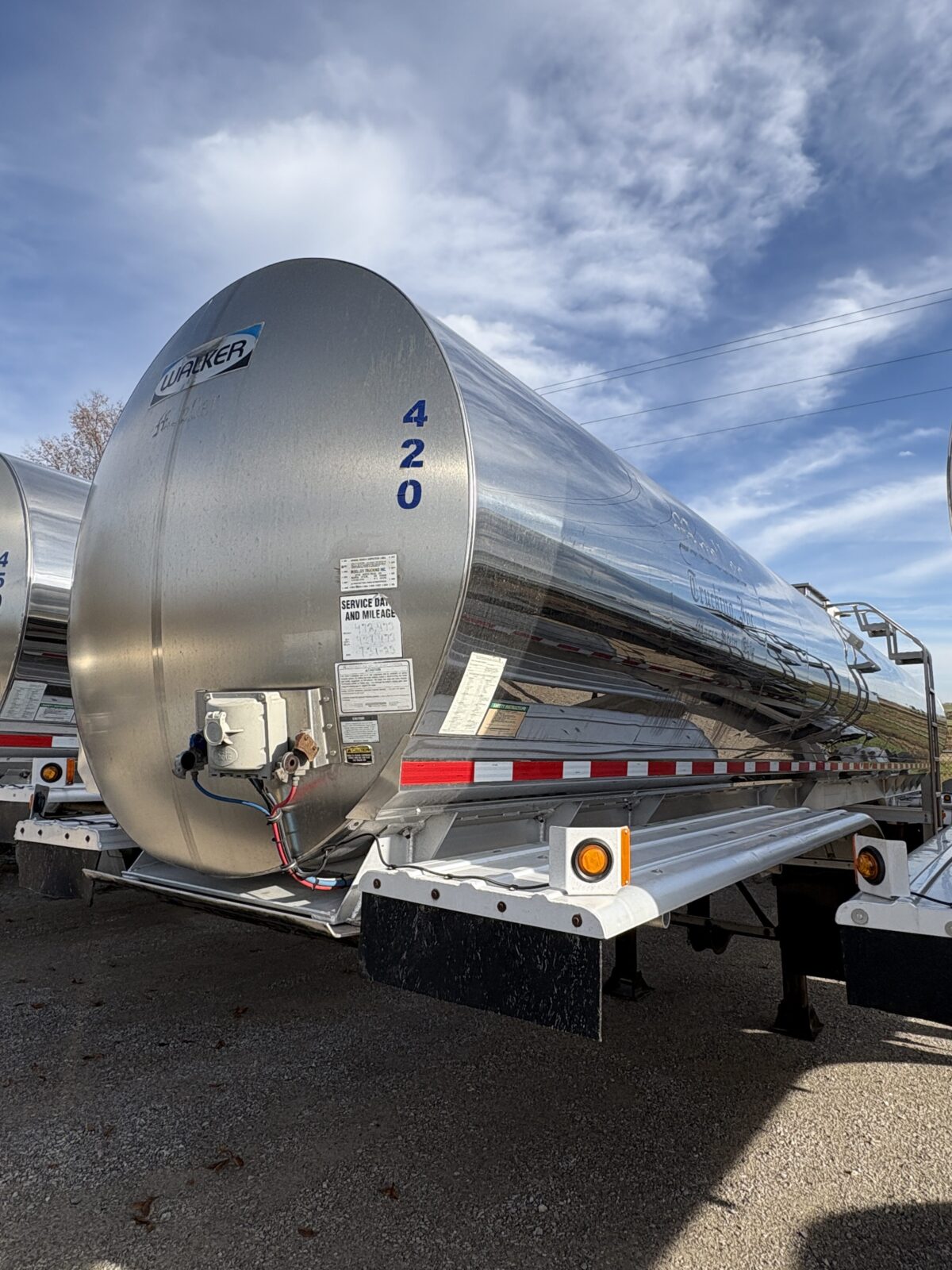 2015 WALKER 6200 GALLON 3A SANITARY TRANSPORT