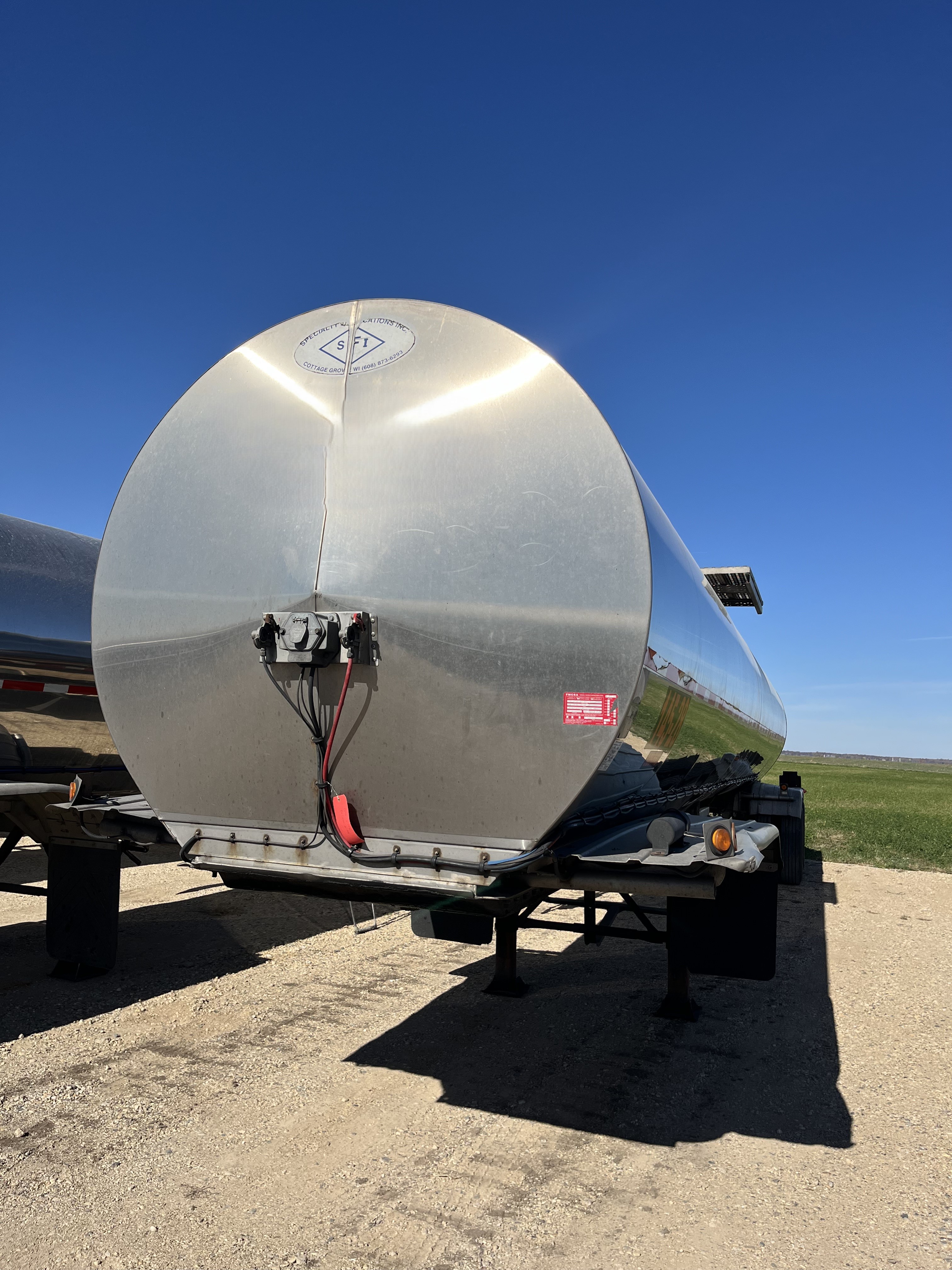 1999 BRENNER 6500 GALLON 3A SANITARY