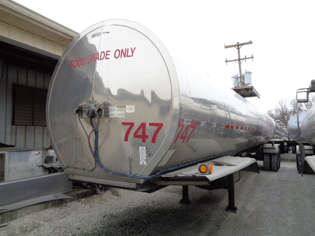 2000 BRENNER 6500GAL 3A SANITARY