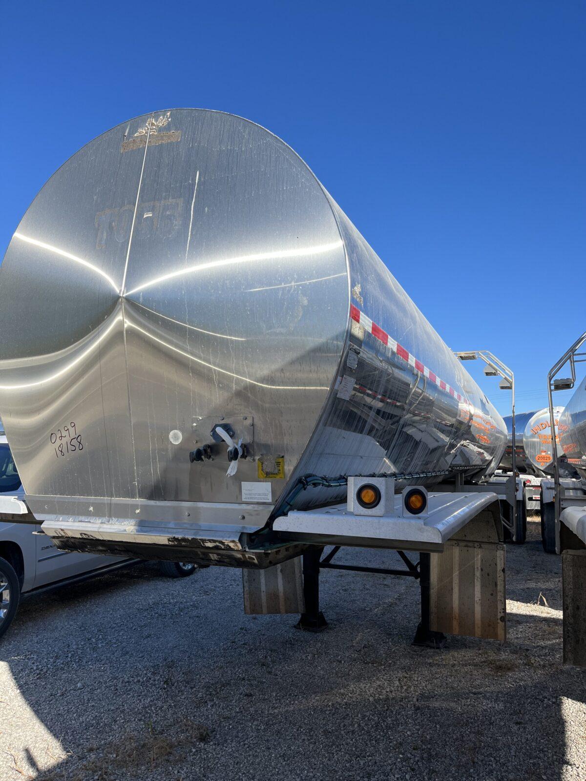 2018 TREMCAR 6200GAL 3A SANITARY