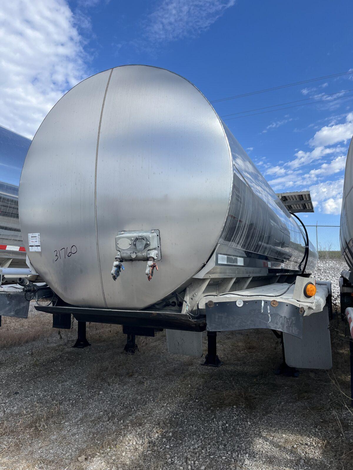1997 Walker 5000 Gallon