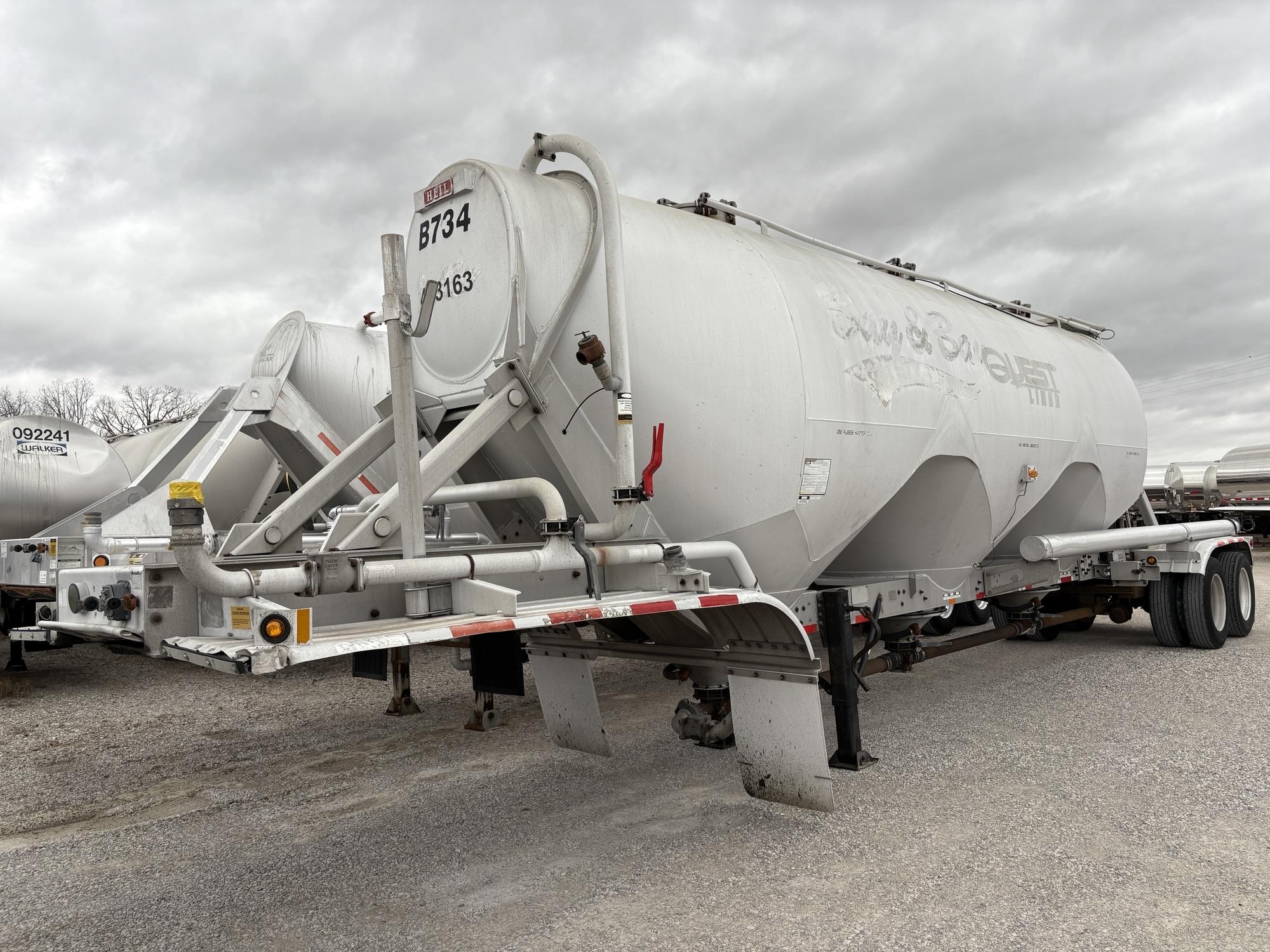 2003 HEIL 1200 CUBE DRY BULK