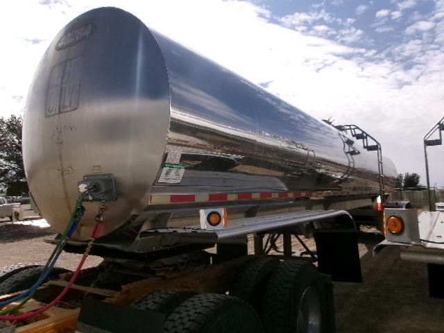 2004 WALKER 6250 GALLON 3A SANITARY