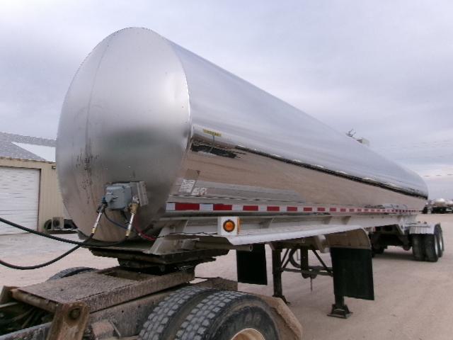 2010 WALKER 7000 GALLON 3A SANITARY TRANSPORT