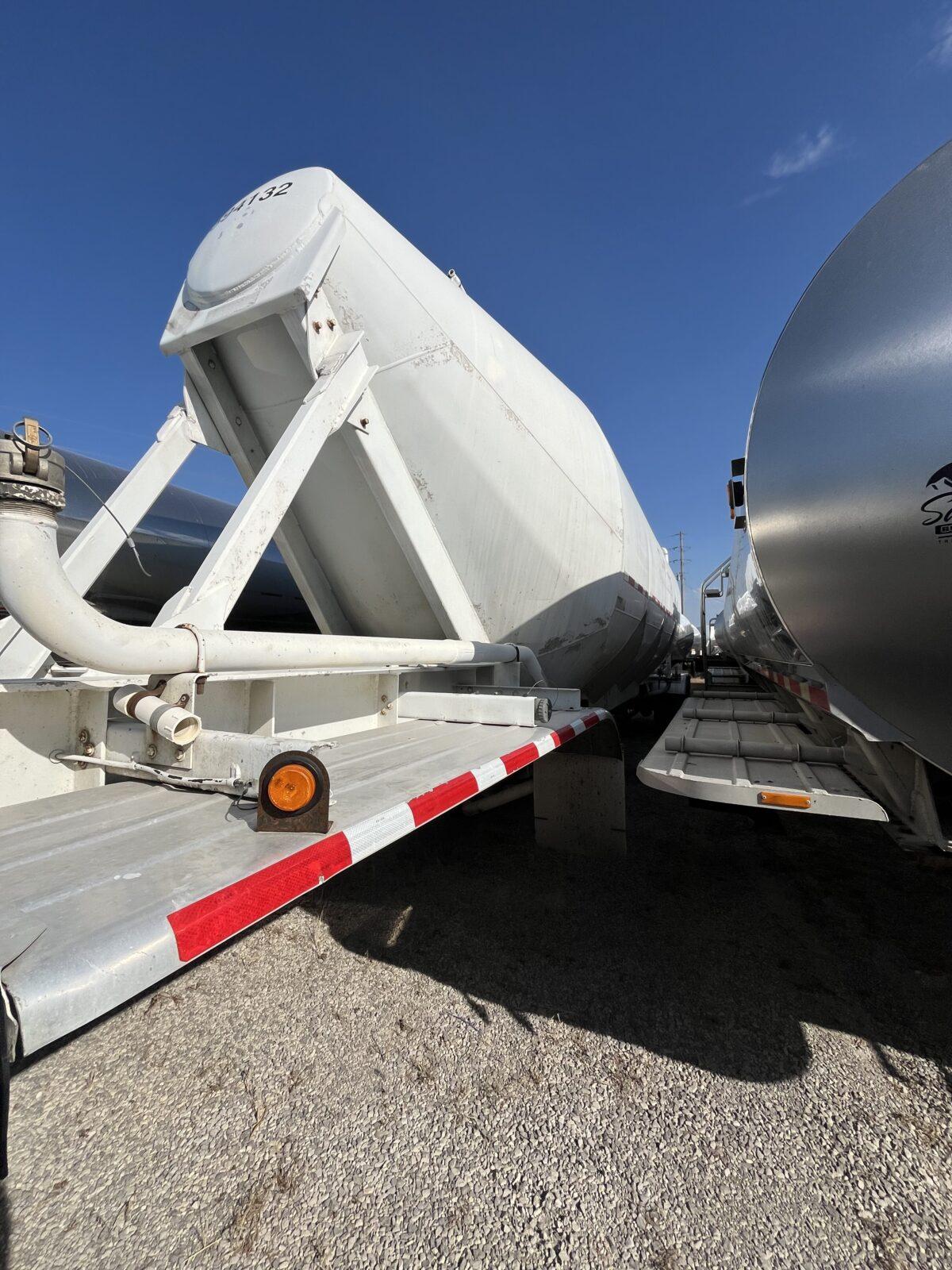 1994 FRUEHAUF 1530 CUBE FOOD GRADE DRY BULK  11502