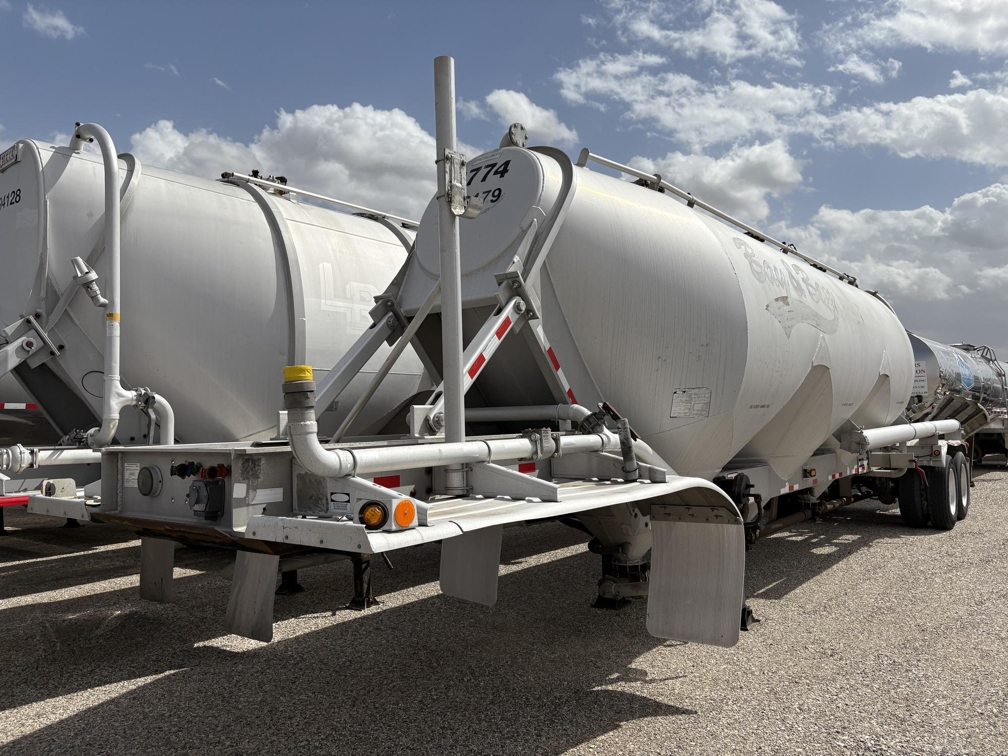 2006 POLAR 1000 CUBE DRY BULK  29460