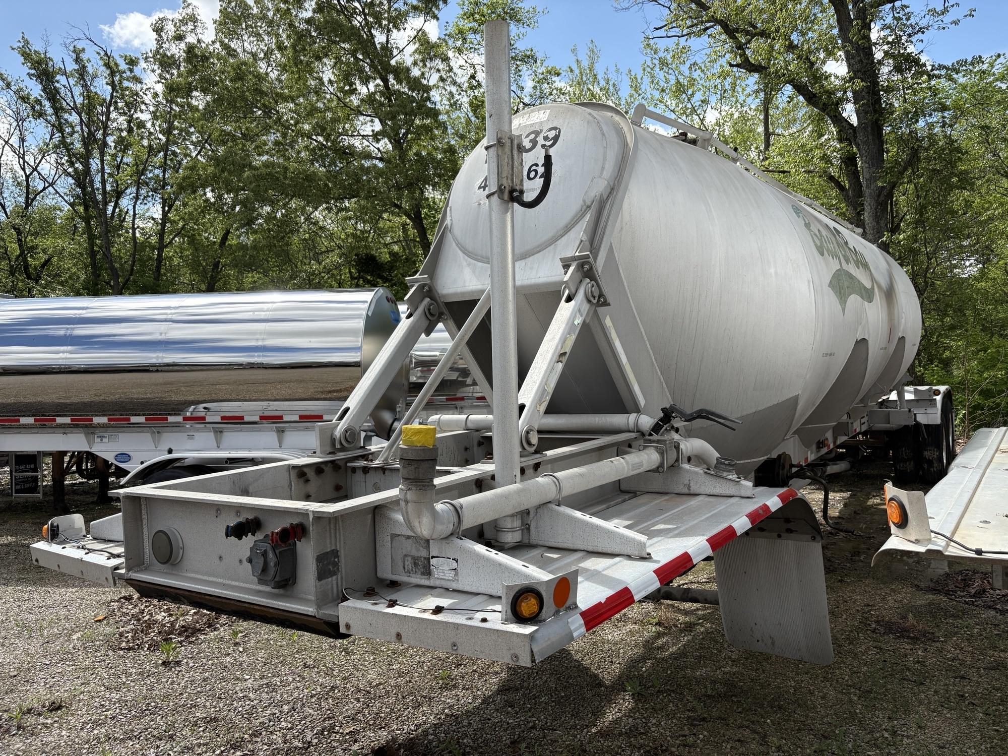 2003 POLAR 1000 CUBE DRY BULK  26617