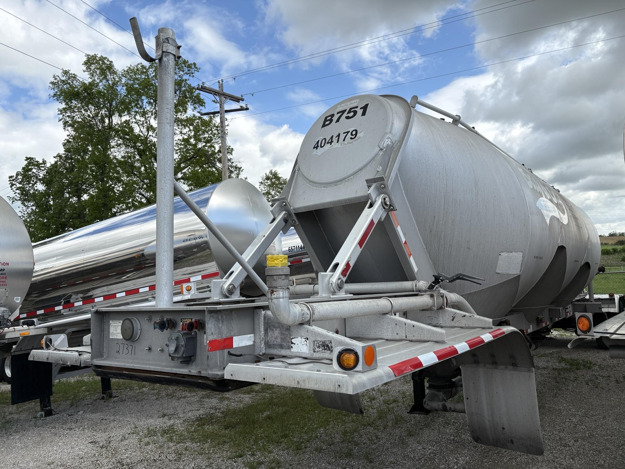 2004 POLAR 1000 CUBE DRY BULK  27371