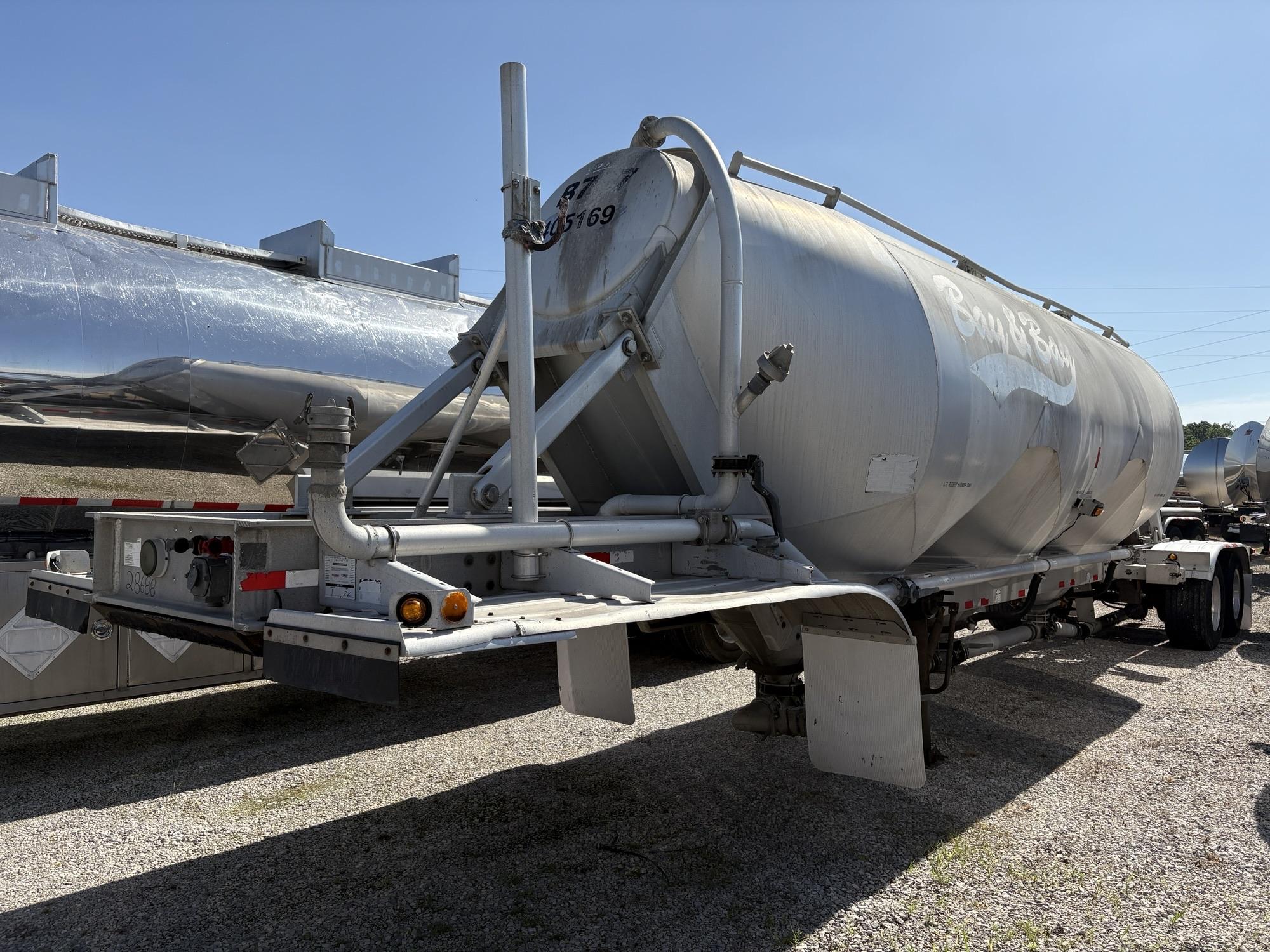 2005 POLAR 1000 CUBE DRY BULK  28688