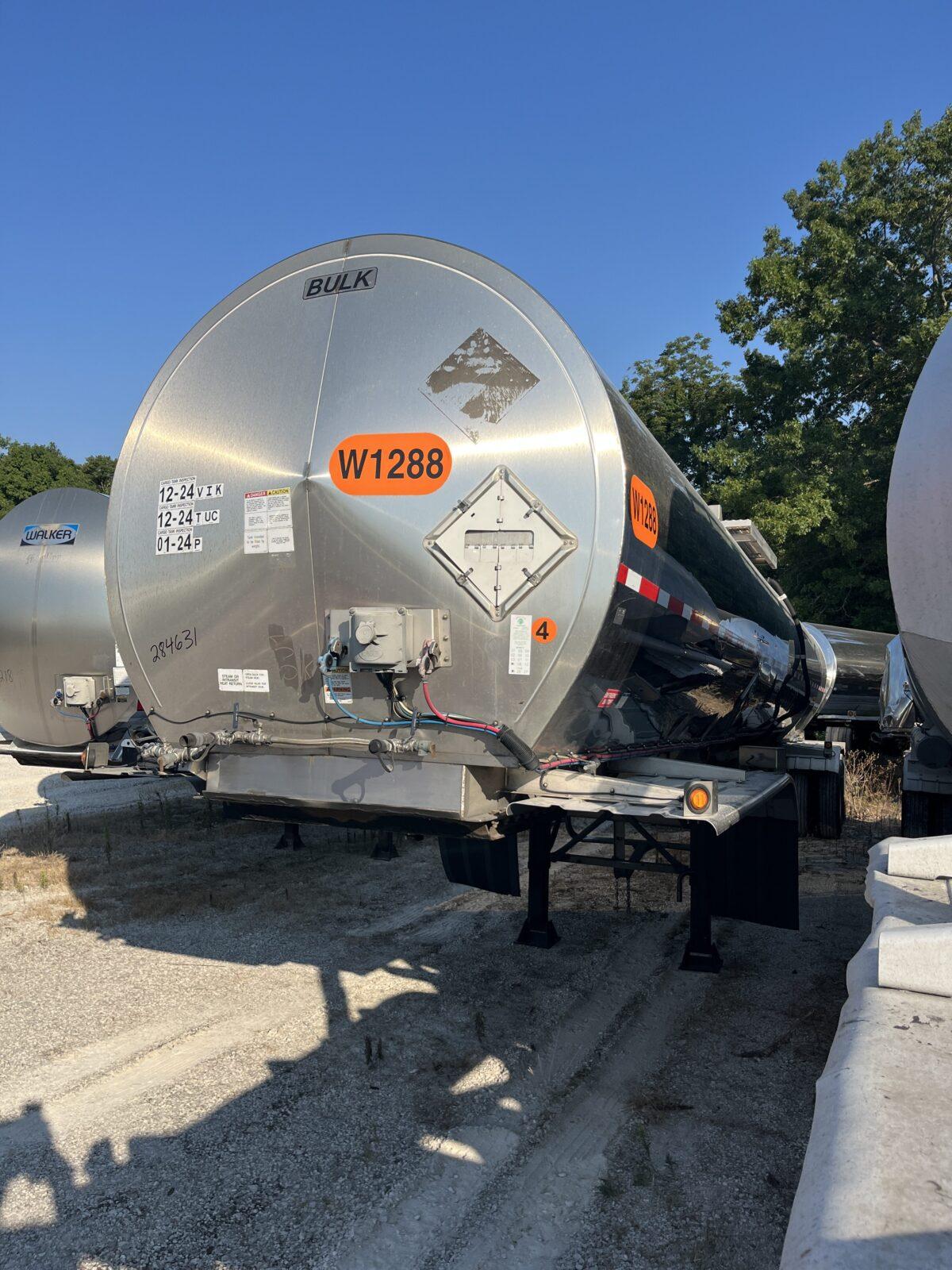 2022 BULK 7000 GALLON FOOD GRADE DOT 407  284631
