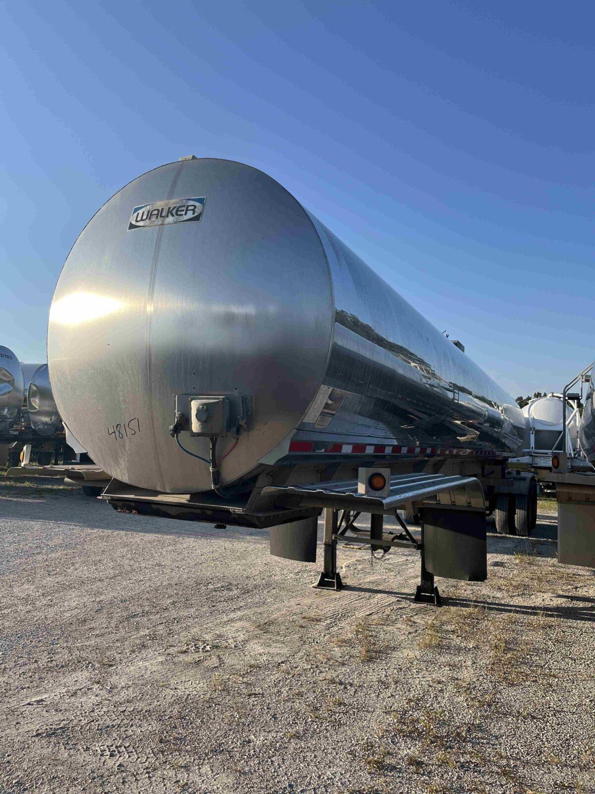 2016 WALKER 6500 GALLON 3A SANITARY TRANSPORT  48151