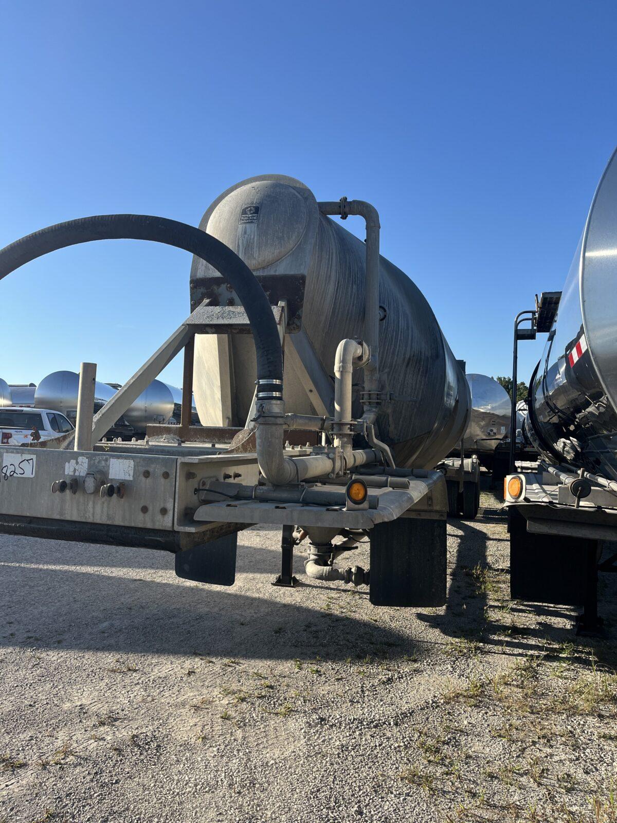 2005 TRAIL KING 1000 CUBE DRY BULK  98257