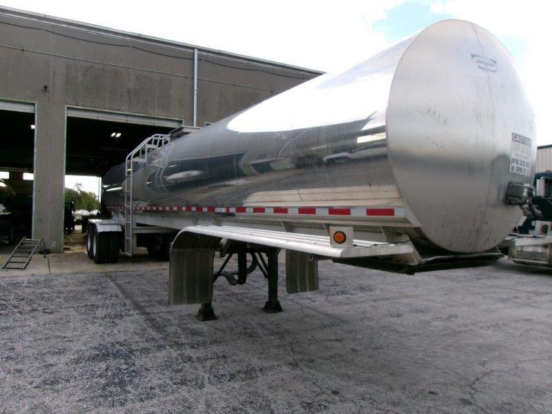 2007 WALKER 6200 GALLON 3A SANITARY TRANSPORT  38610