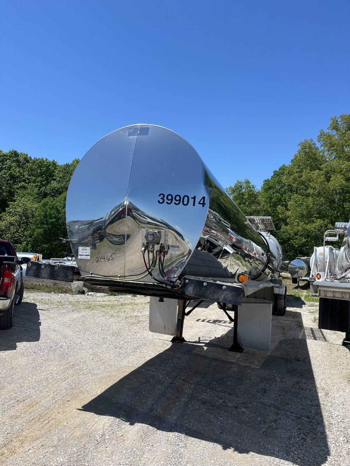 1999 POLAR 5000 GALLON FOOD GRADE  21465