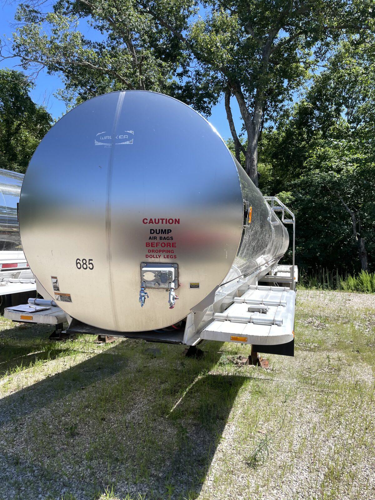 2004 WALKER 6250 GALLON 3A SANITARY WITH REAR CABINET  36979