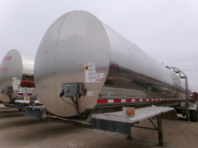 2017 WALKER 6700 GALLON 3A SANITARY TRANSPORT  48955