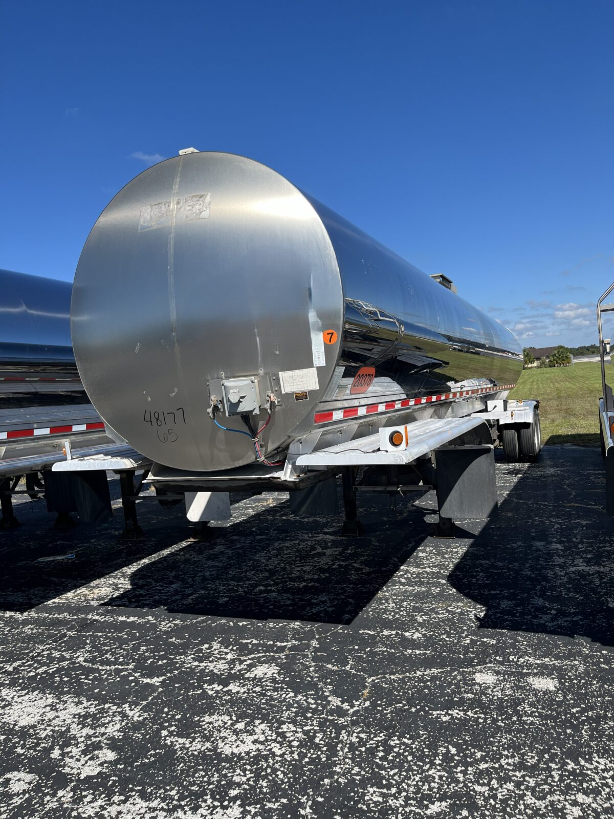 2016 WALKER 6500 GALLON 3A SANITARY TRANSPORT  48177