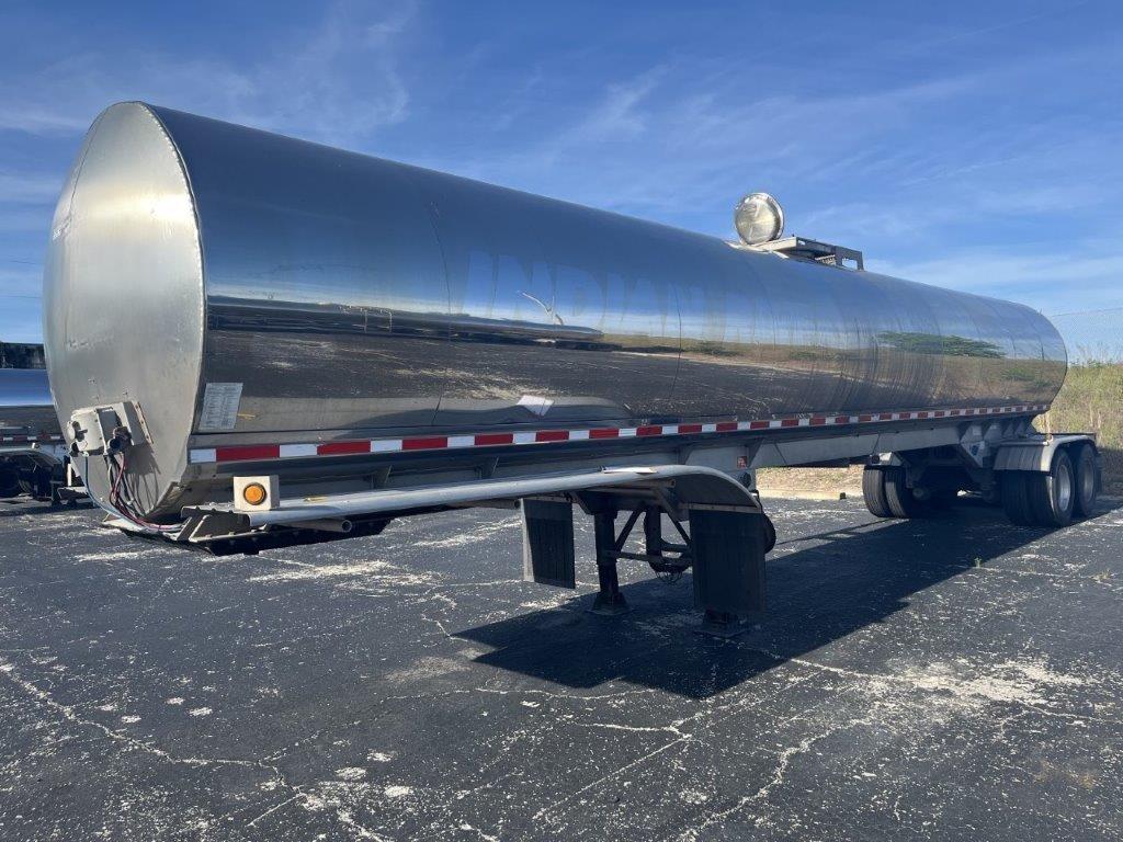 2011 WALKER 7000 GALLON 3A SANITARY TRANSPORT  42436