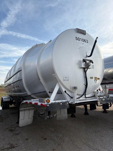 2001 HEIL 1625 CUBE FOOD GRADEDRY BULK   85006