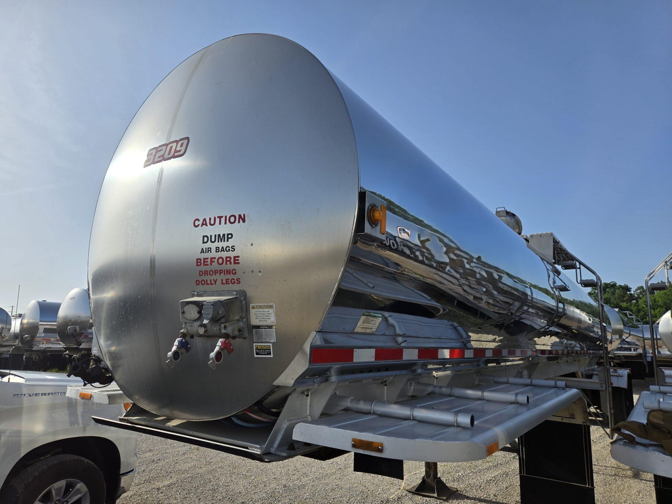 2013 WALKER 6250 GALLON 3A SANITARY TRANSPORT  TTTC-43922