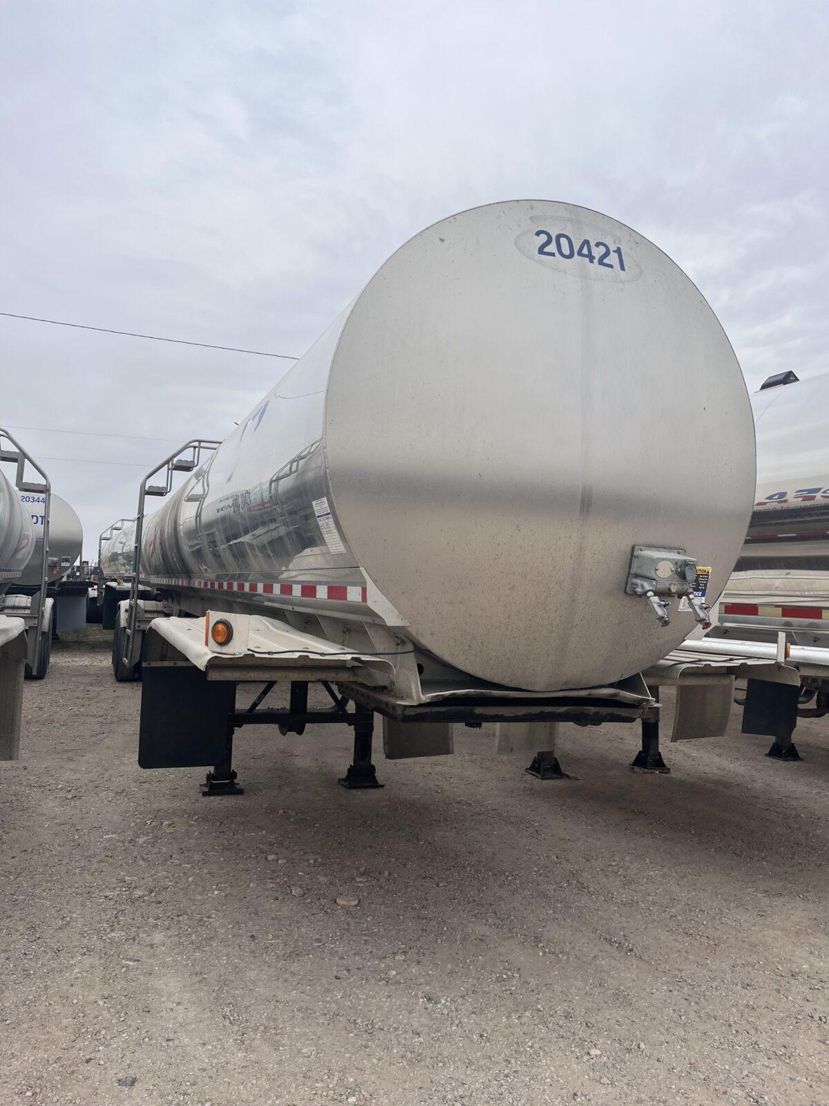 2003 WALKER 6500 GALLON 3A SANITARY TRANSPORT   TTT-35875