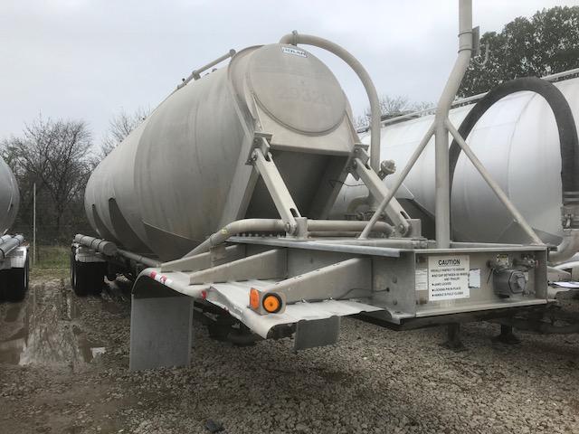 2012 POLAR 1000 CUBE DRY BULK    39908