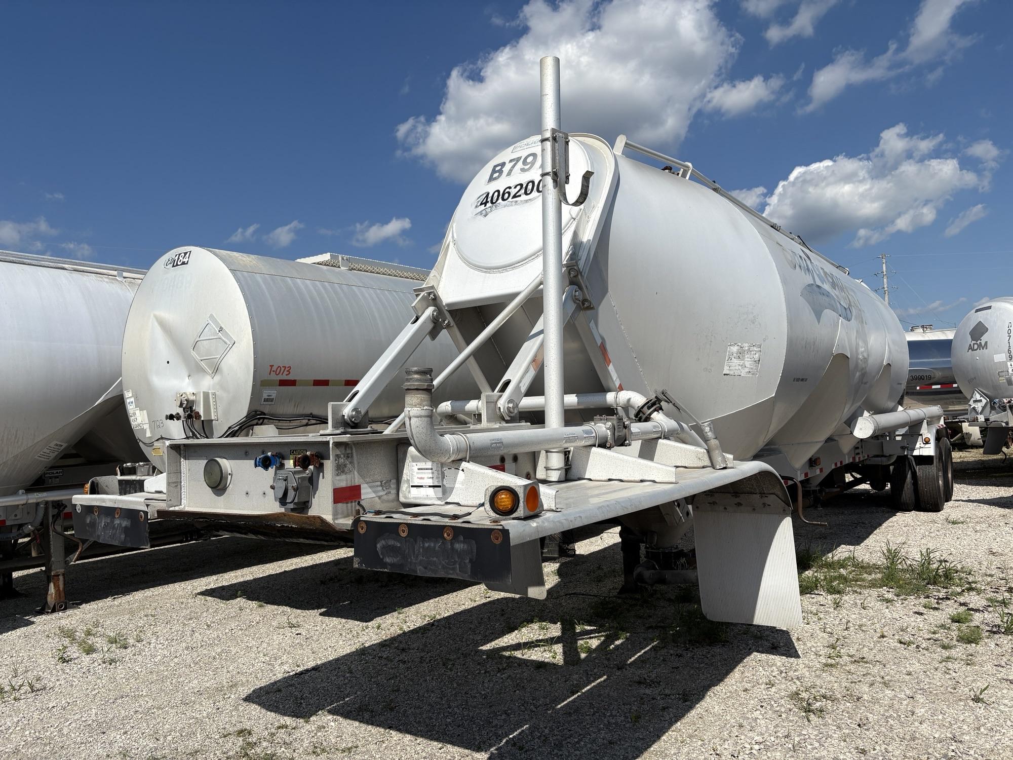 2007 POLAR 1000 CUBE DRY BULK   30378