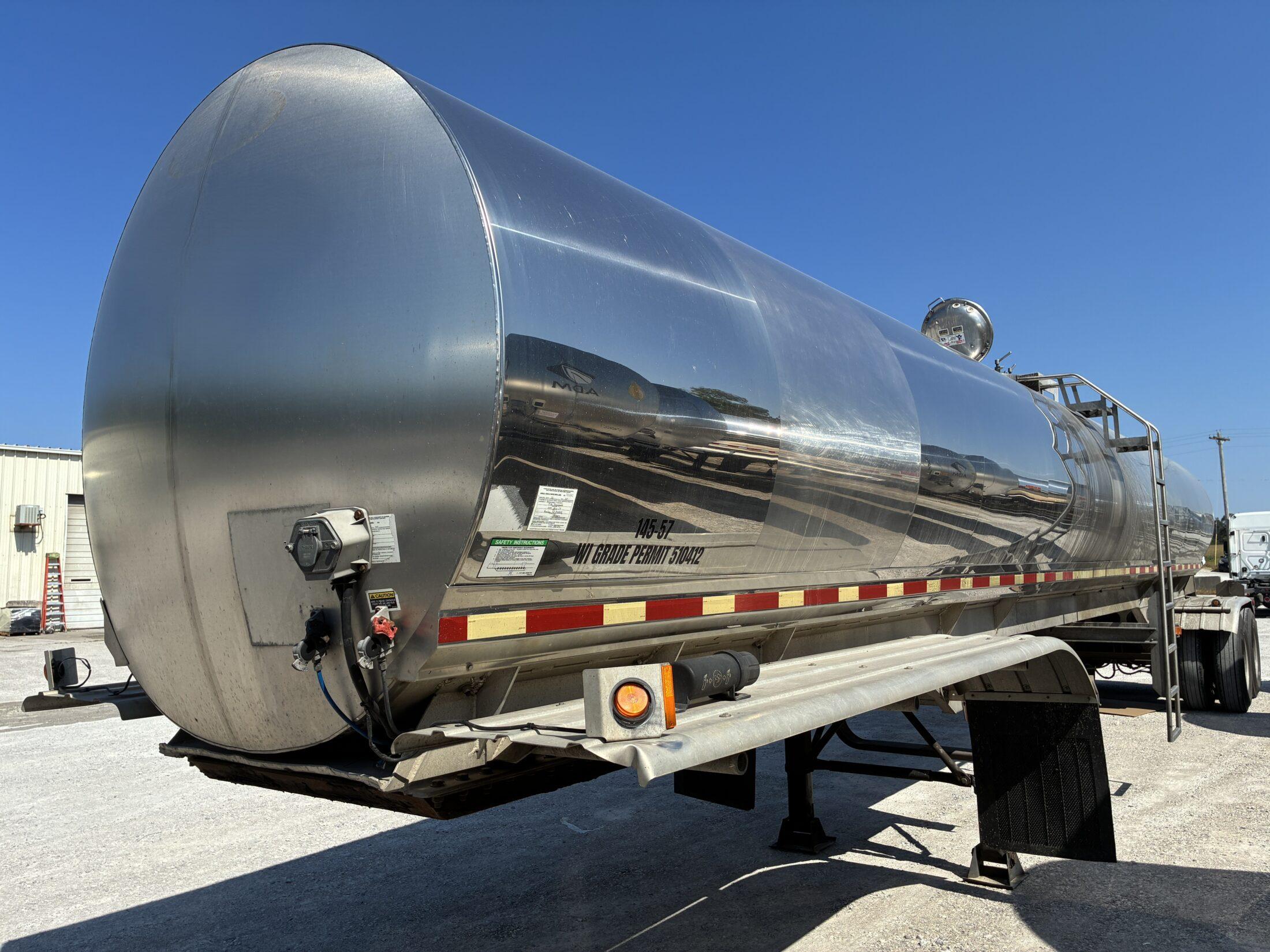 2001 WALKER 6500 GALLON 3A SANITARY TRANSPORT 34443